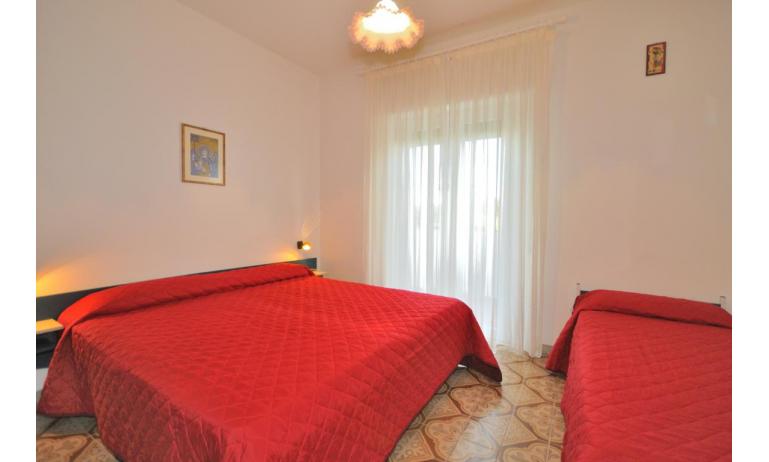 appartamenti CA CIVIDALE: B4 - camera tripla (esempio)