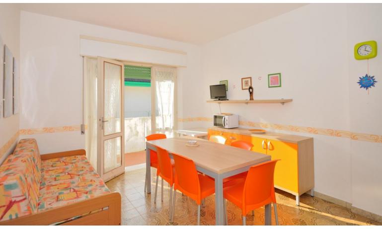 appartamenti CA CIVIDALE: C6 - soggiorno (esempio)