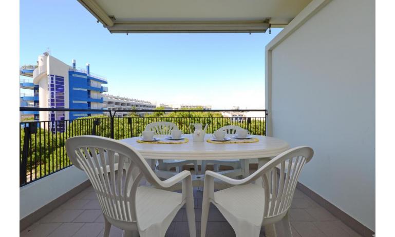 appartamenti PORTA DEL MARE: C6 - balcone (esempio)