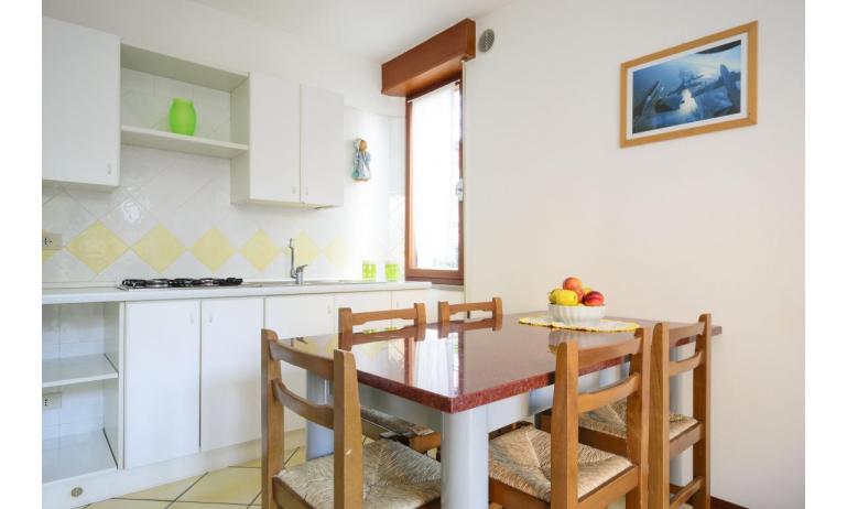 appartamenti ERICA: B5 - angolo cottura (esempio)