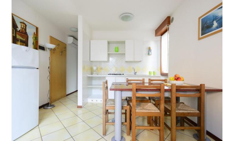 appartamenti ERICA: B5 - soggiorno (esempio)