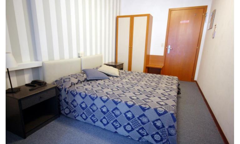 hotel ALEMAGNA: Matrimoniale - camera matrimoniale (esempio)