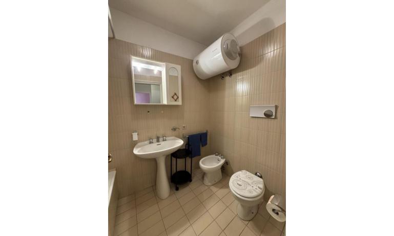 residence SELENIS: C7 - bagno (esempio)