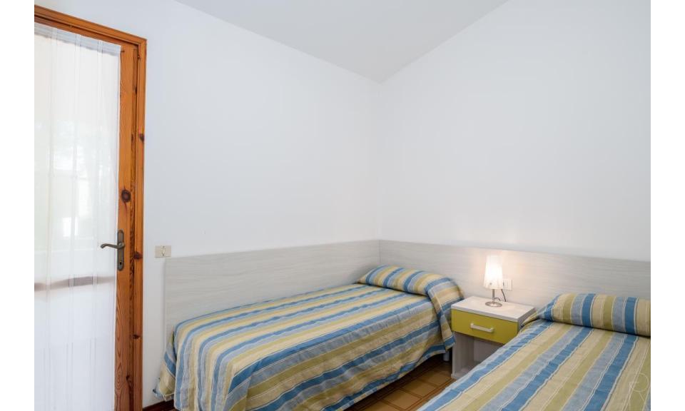 villaggio SOLE B: C6/1V - camera doppia (esempio)