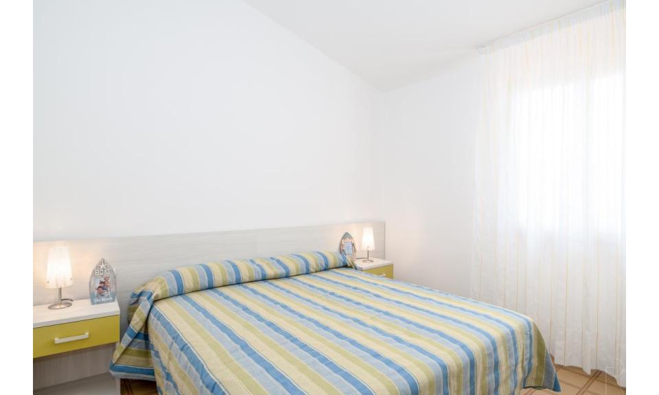 villaggio SOLE B: C6/1V - camera matrimoniale (esempio)