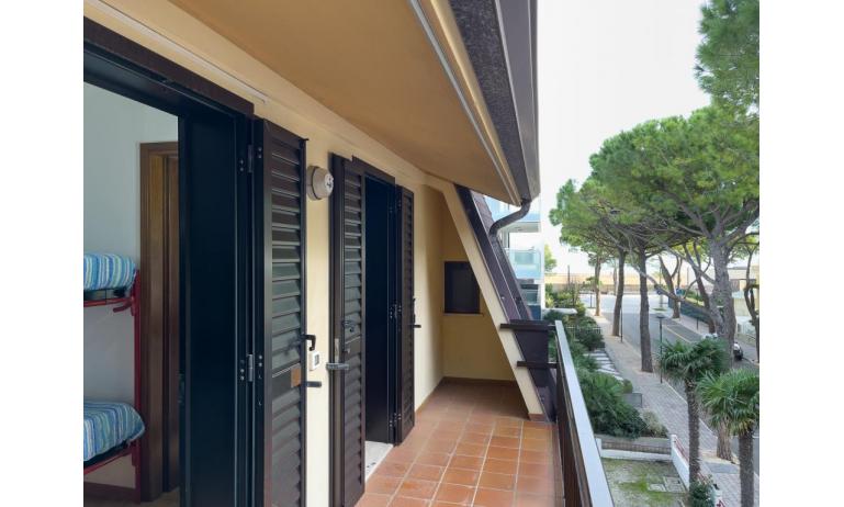 appartamenti VILLA FIORE CARINZIA: B4/2B - balcone (esempio)