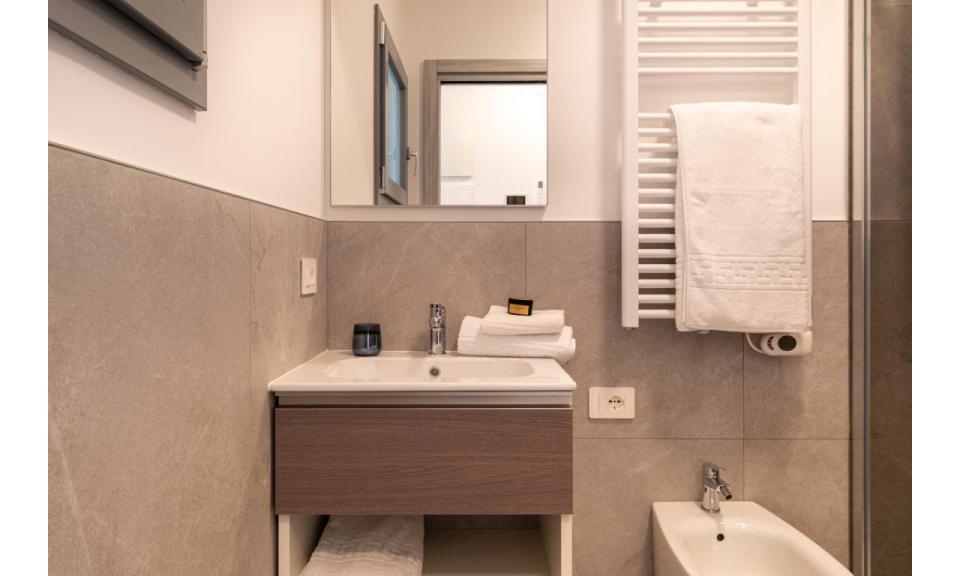 appartamenti ONE LIFE SUITES: A4 - bagno (esempio)
