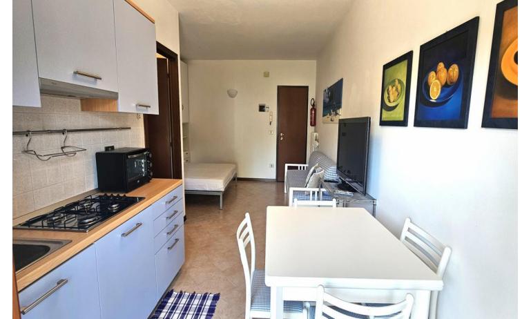 residence LIVENZA: A4/11 - angolo cottura (esempio)