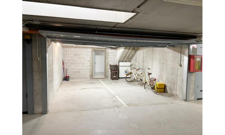 residence ALBATROS: C7/V - garage