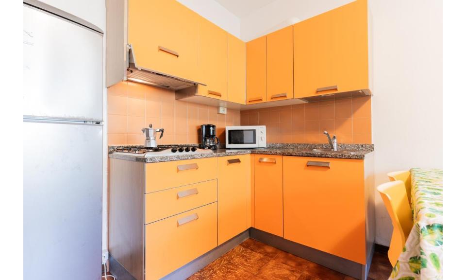 apartmanok RIALTO: C6/V - konyhasarok (példa)