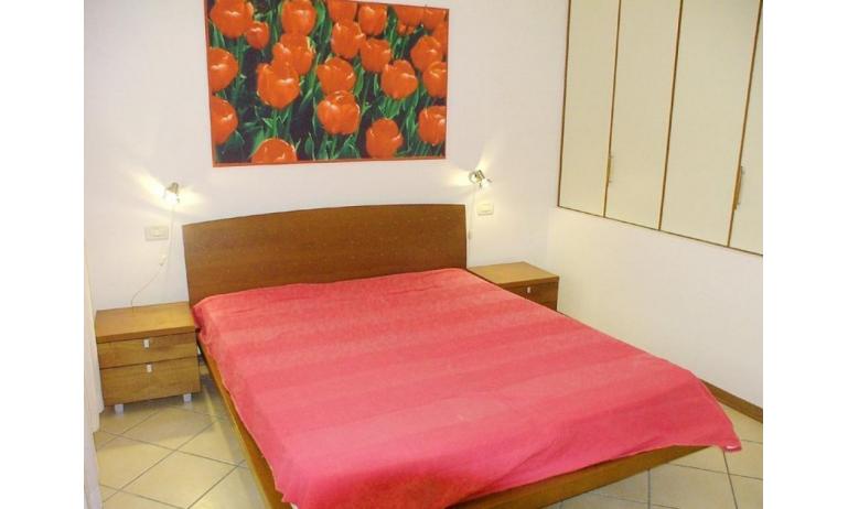 appartamenti CORTE SAN MARCO: B4 - camera matrimoniale (esempio)