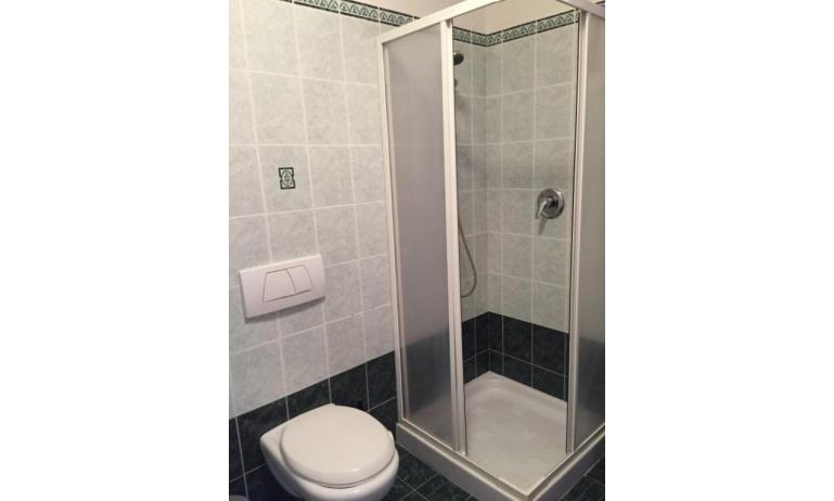 appartamenti CORTE SAN MARCO: B4 - box doccia