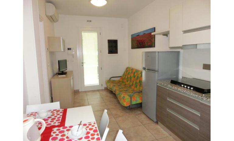 residence EVANIKE: C6* - kitchen (example)