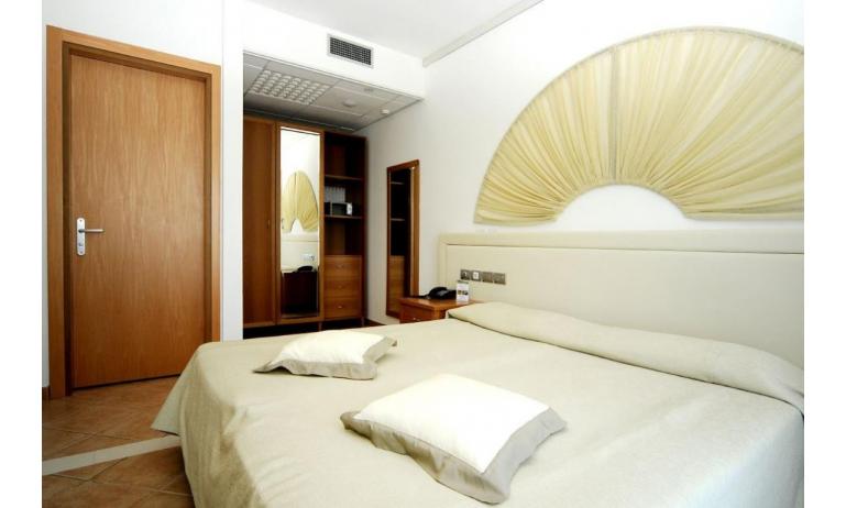 hotel REX: Classic - Classic room (example)