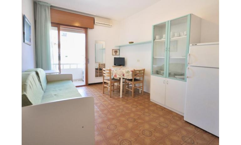 appartamenti RANIERI: B4 - soggiorno (esempio)