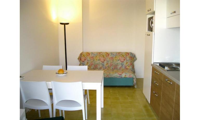 apartments BELLOSGUARDO: C6 - double sleeper couch ( example )
