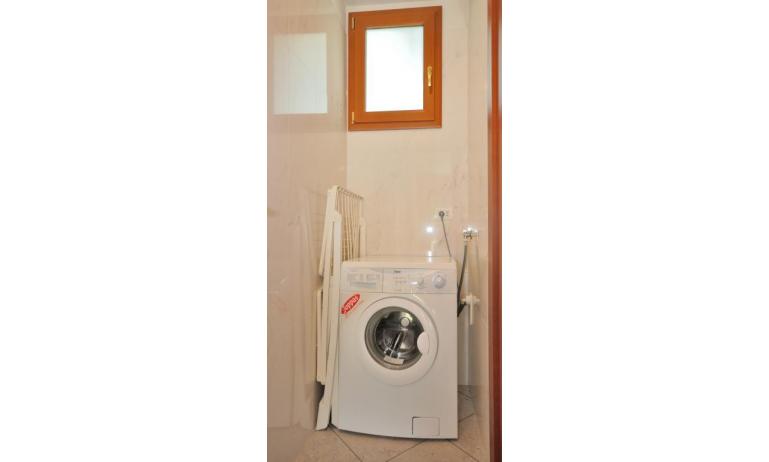 apartments DELFINO: C6+ - washing machine