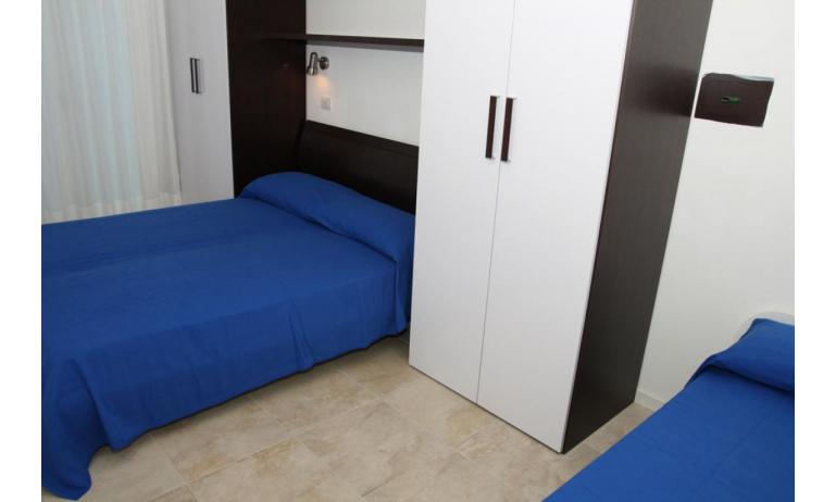 résidence MEDITERRANEE: C5 - chambre à 3 lits (exemple)