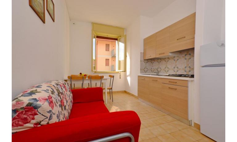 appartamenti JUPITER: B4 - soggiorno (esempio)