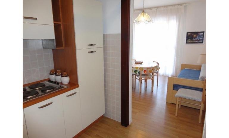 apartments ACAPULCO: B4 - kitchenette (example)