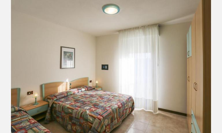 residence LIDO DEL SOLE: C7 - 3-beds room (example)