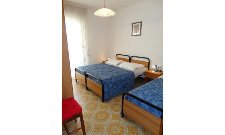 appartament MARCO POLO: B5 - chambre à 3 lits (exemple)