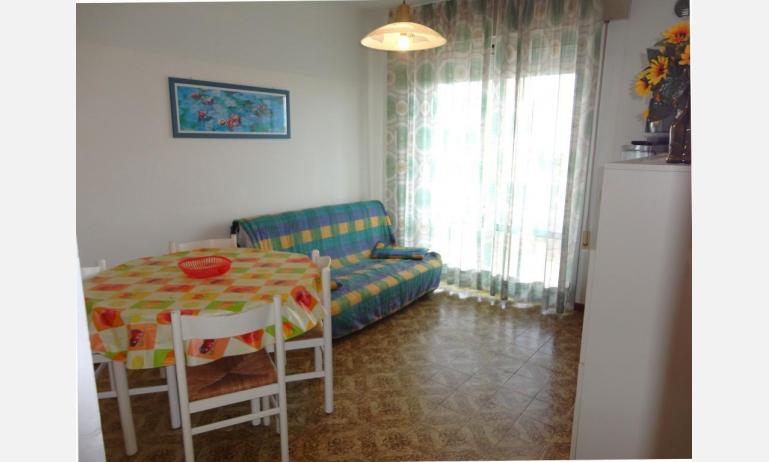 appartamenti MARCO POLO: B5 - divano letto doppio (esempio)