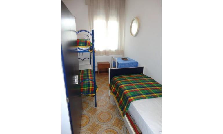 apartments MARCO POLO: C6/7 - bedroom with bunk bed (example)