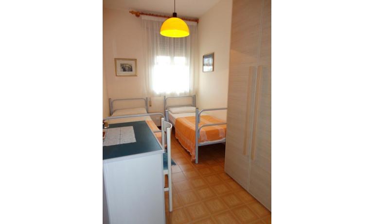 appartament MARCO POLO: C6/7 - chambre avec deux lits (exemple)