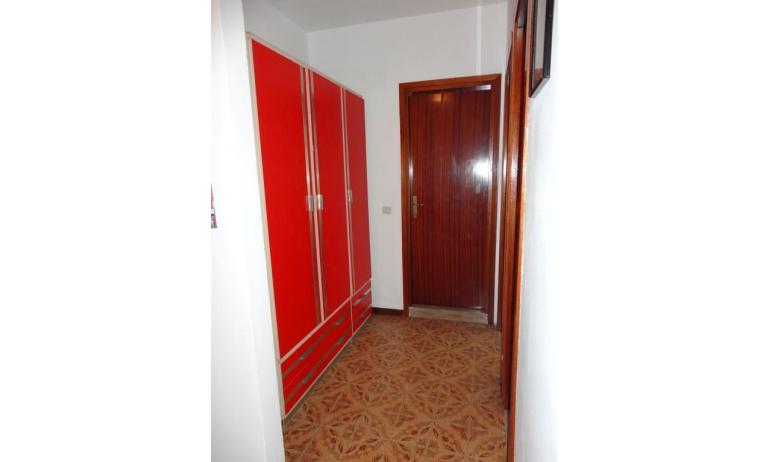 appartamenti MARCO POLO: C6/7 - corridoio (esempio)