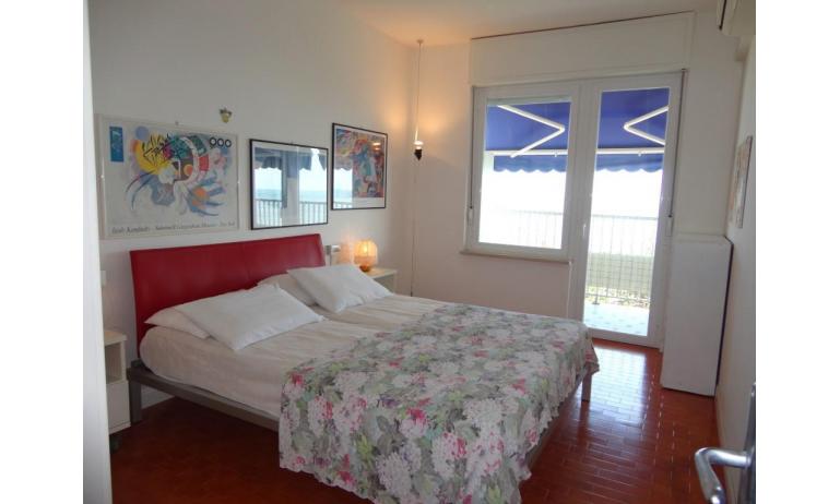 apartments MIRAMARE: C8/1-8 - bedroom (example)