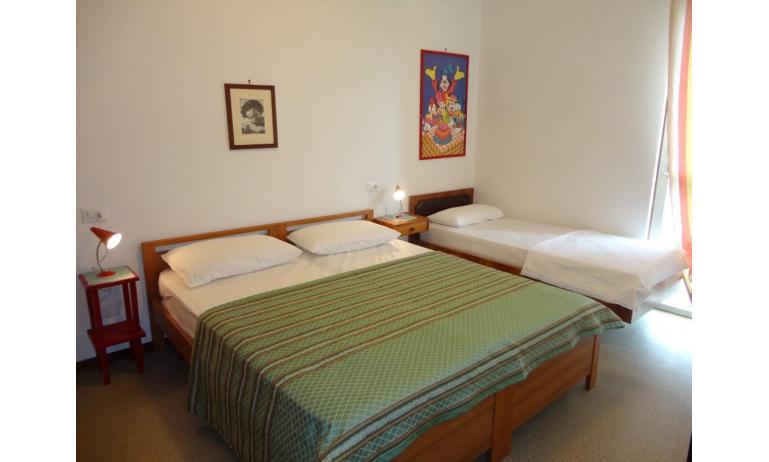 apartments MIRAMARE: C8/2-8 - 3-beds room (example)