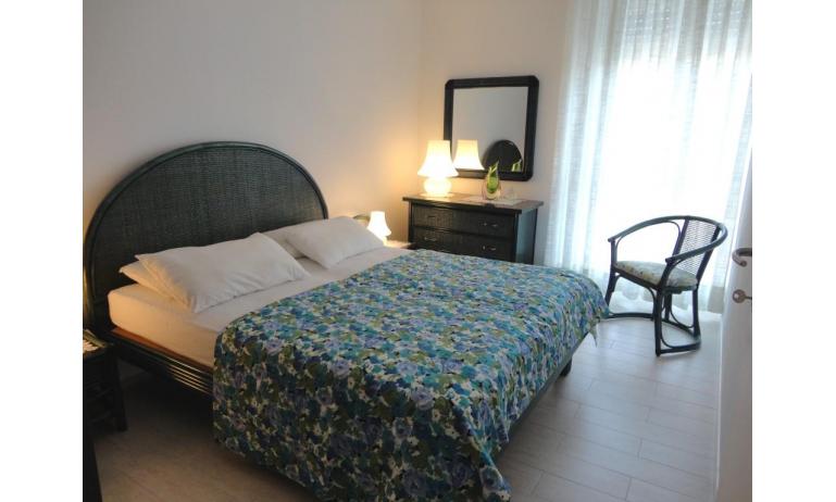 apartments MIRAMARE: C8/2-8 - double bedroom (example)