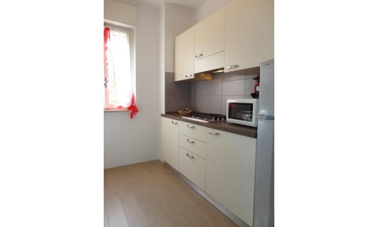 apartments MIRAMARE: C8/2-8 - kitchenette (example)