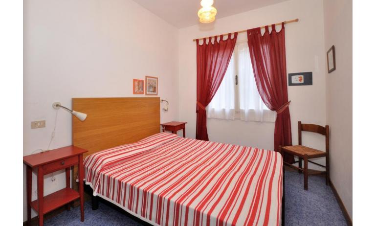 appartament VILLAGGIO MICHELANGELO: C6a - chambre à coucher double (exemple)