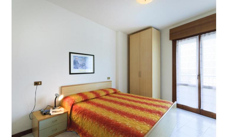 apartments RESIDENCE BOLOGNESE: B4 - double bedroom (example)