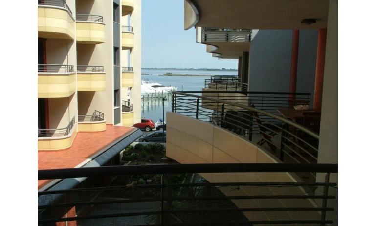 résidence COSTA AZZURRA: B4 - balcon (exemple)