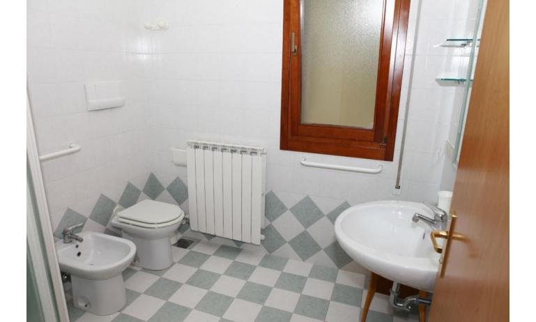 appartamenti MINERVA: C7 - bagno (esempio)